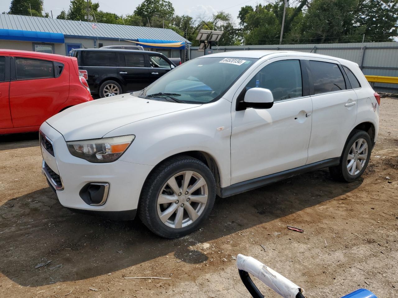 MITSUBISHI OUTLANDER 2014