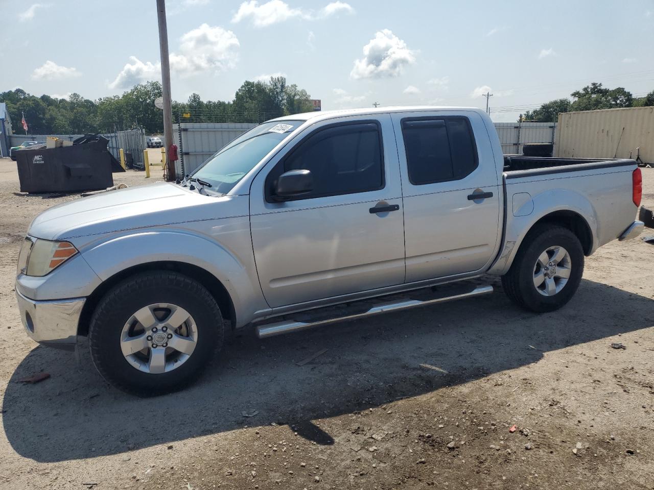 NISSAN FRONTIER 2009