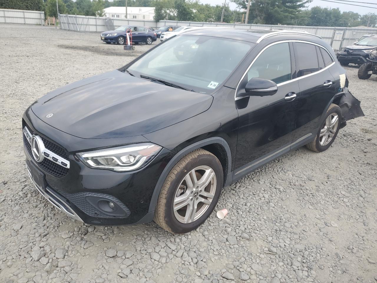 MERCEDES-BENZ GLA-CLASS 2021