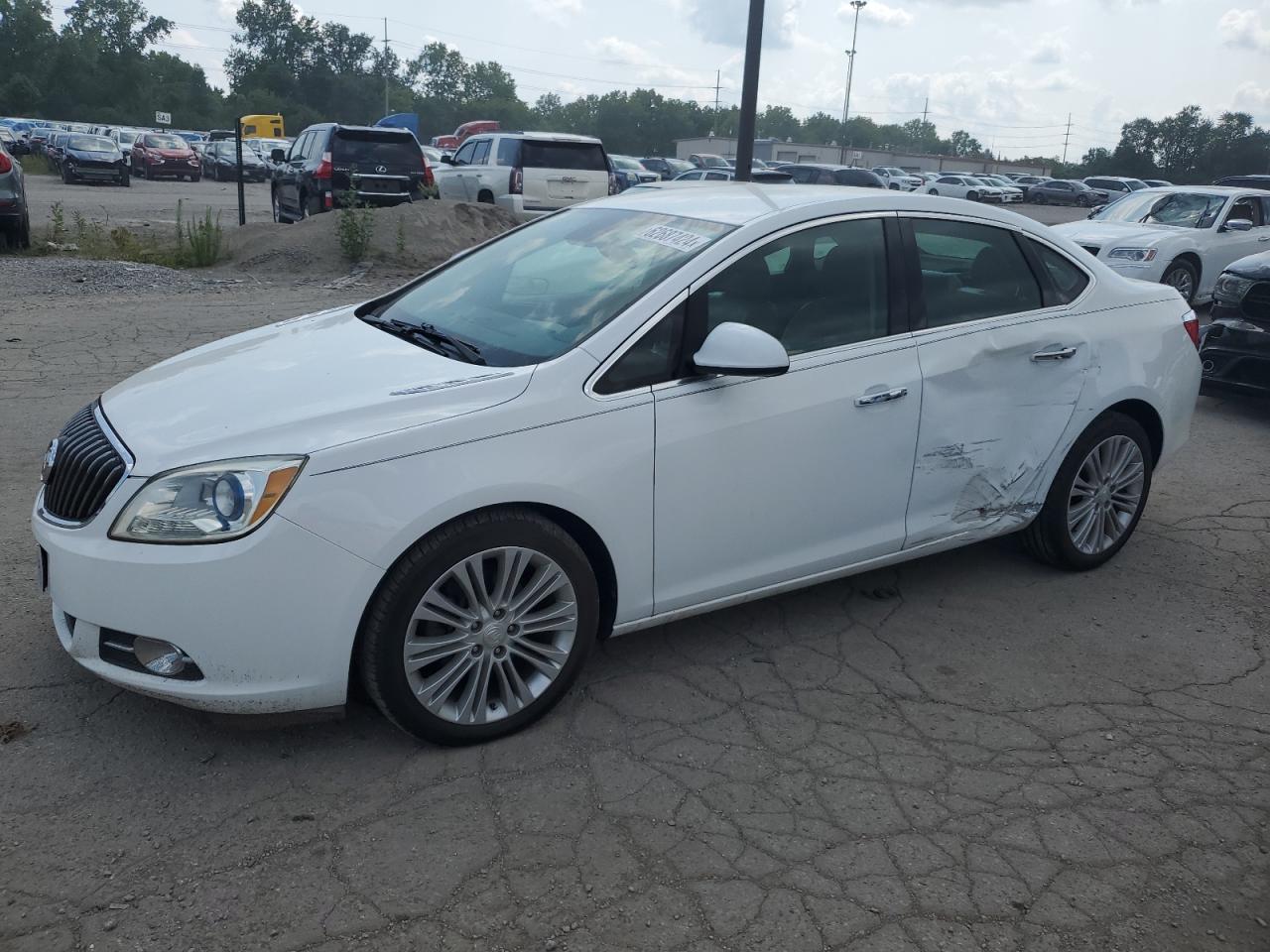 BUICK VERANO 2013