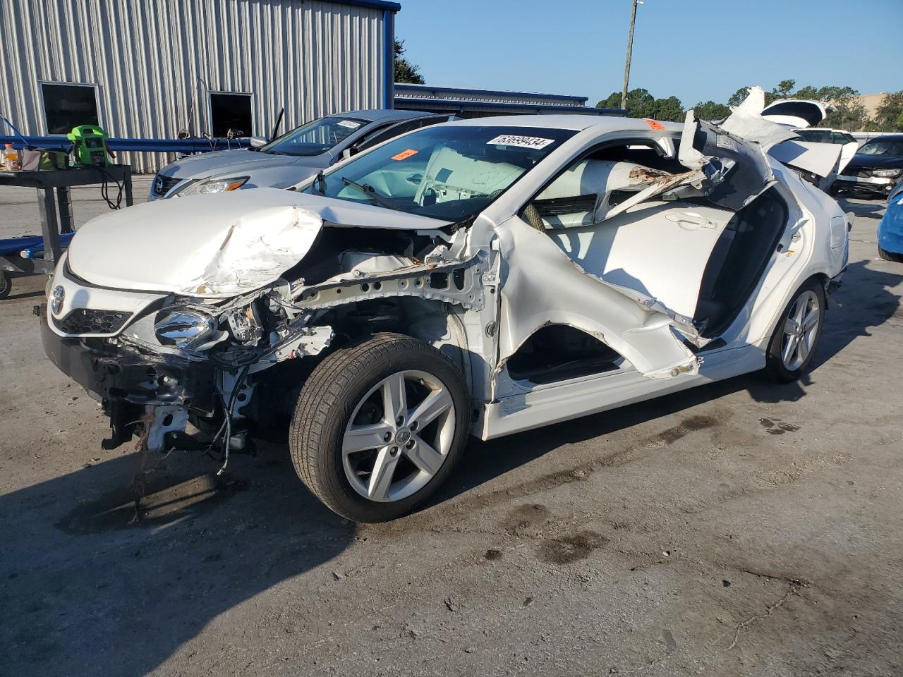 TOYOTA CAMRY L 2014