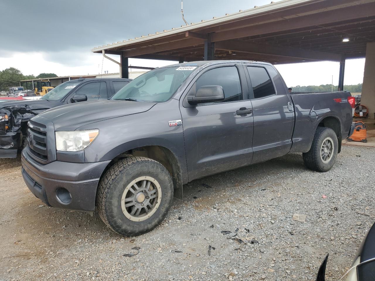 TOYOTA TUNDRA DOU 2012