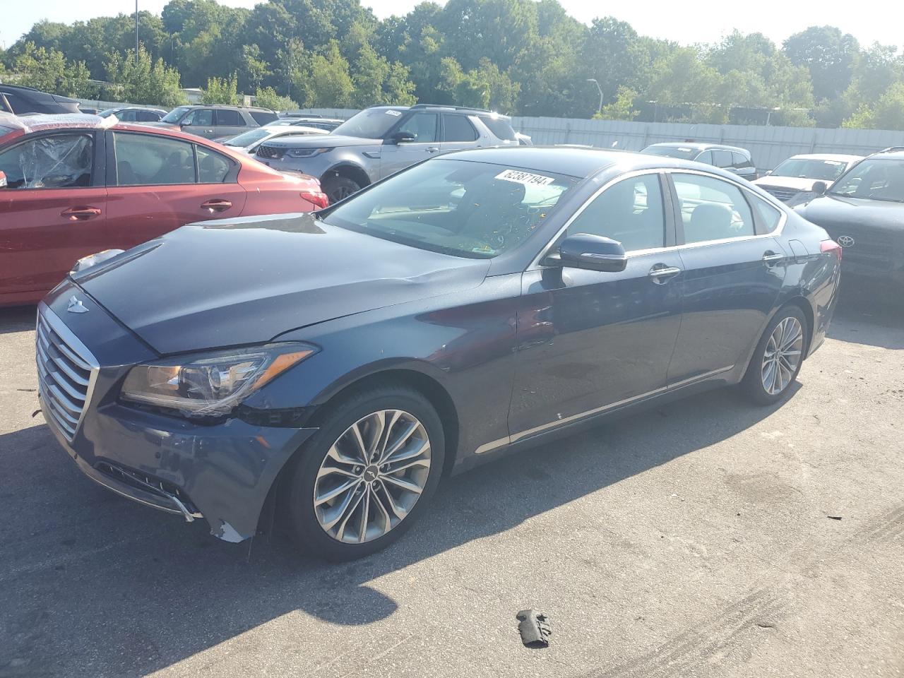 HYUNDAI GENESIS 3. 2015