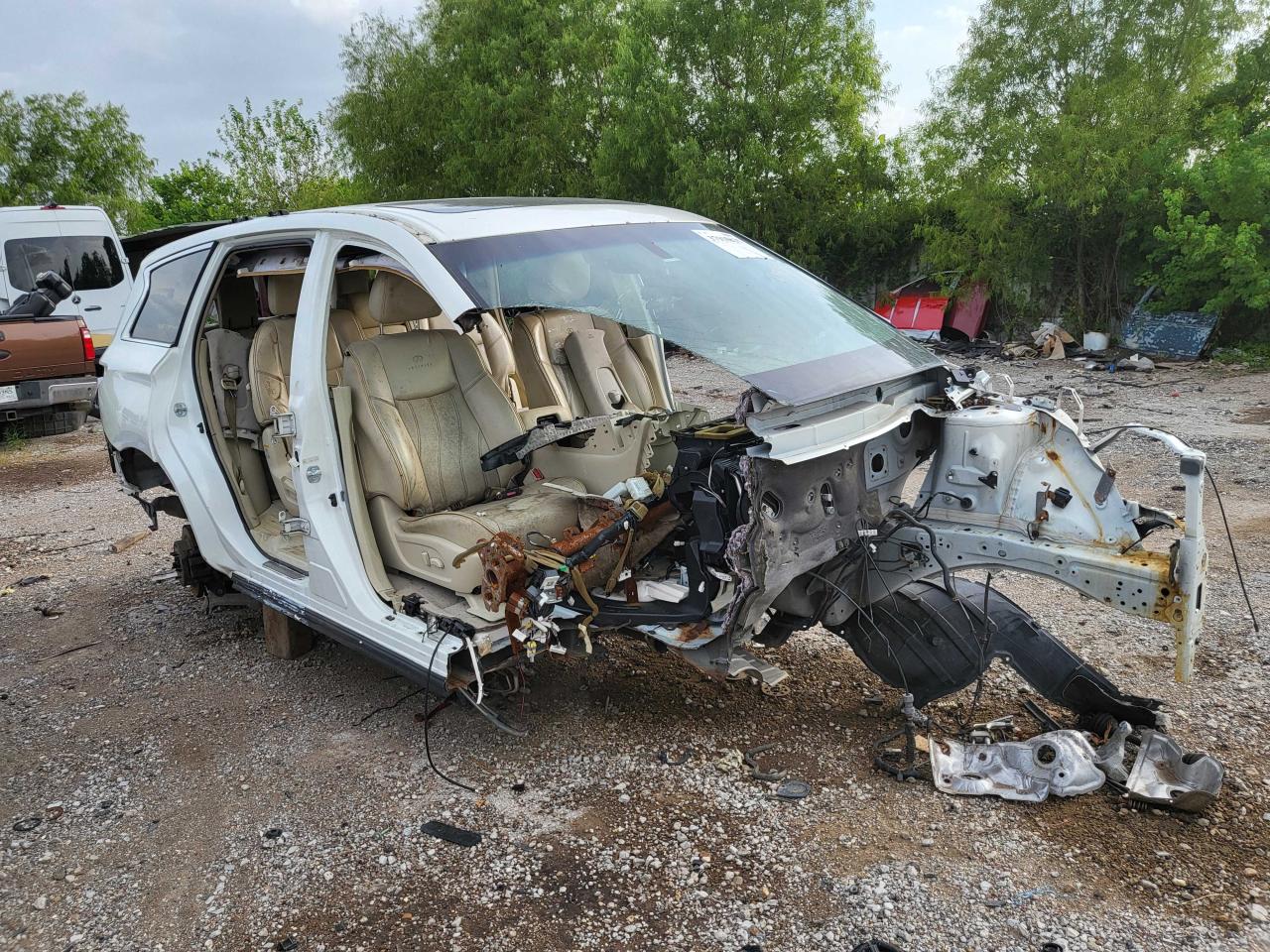 INFINITI JX35 2013