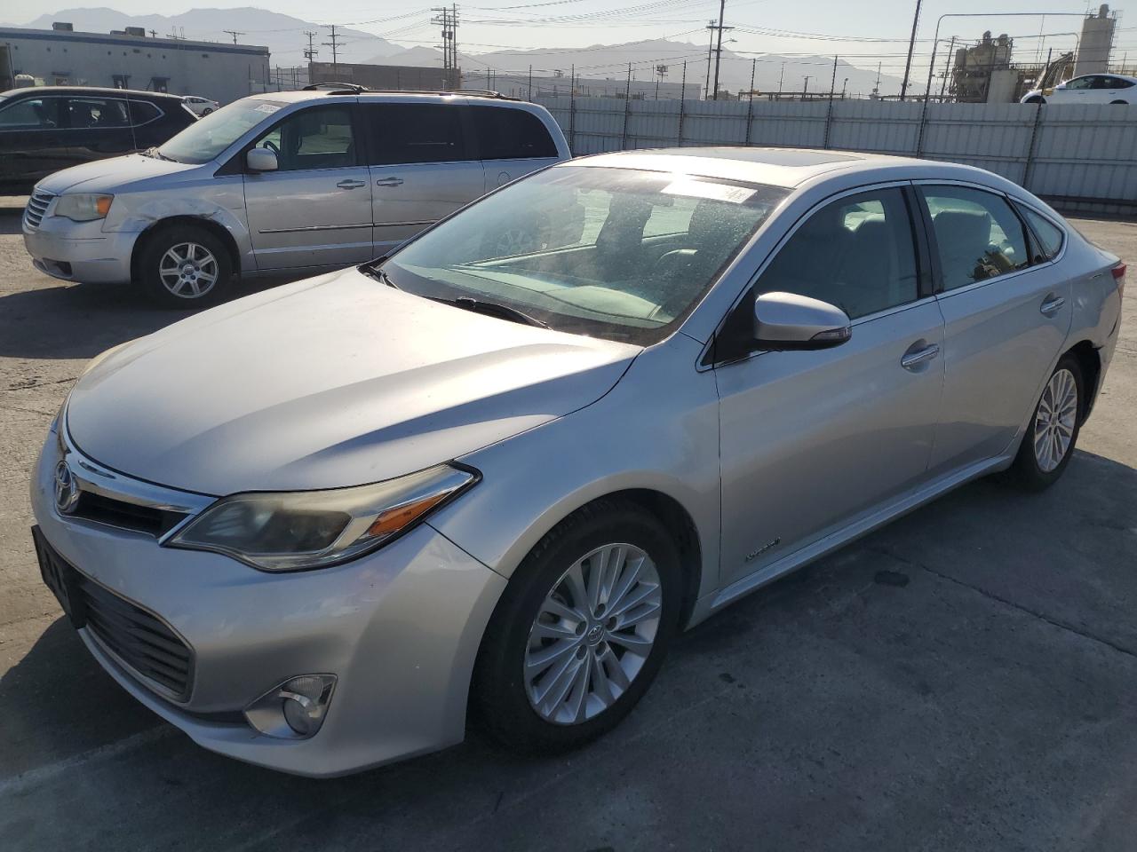 TOYOTA AVALON HYB 2014