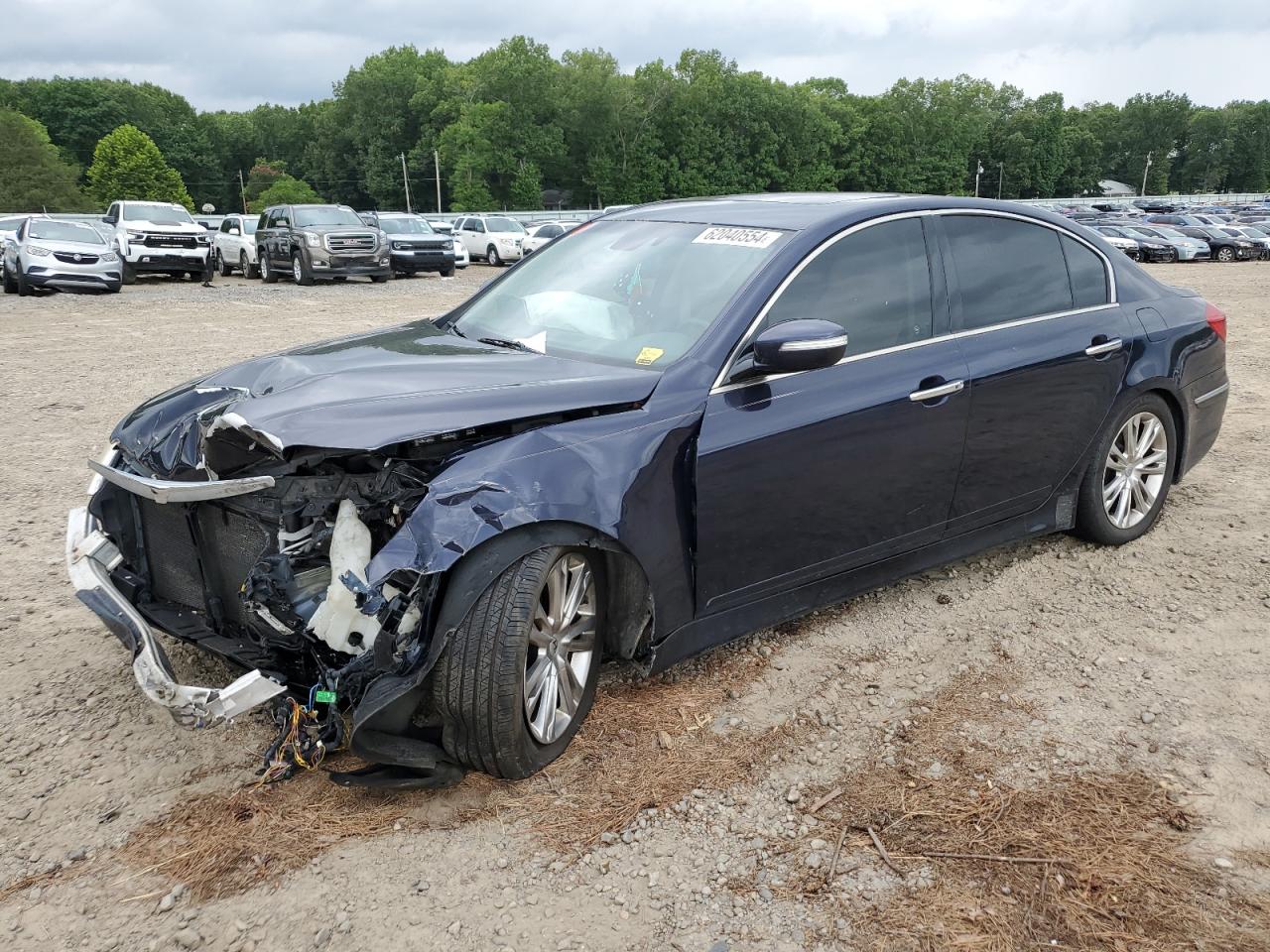 HYUNDAI GENESIS 2013