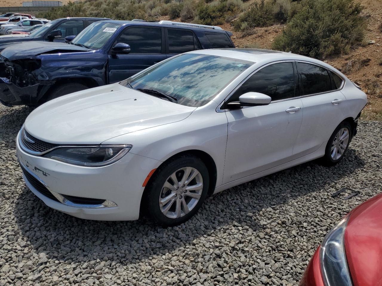 CHRYSLER 200 2015