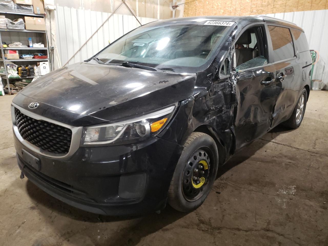 KIA SEDONA LX 2017