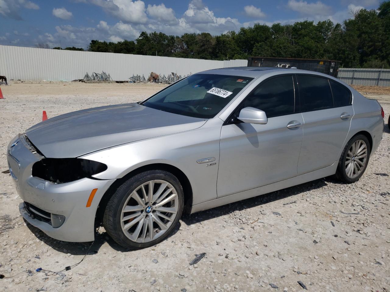 BMW 550 XI 2011
