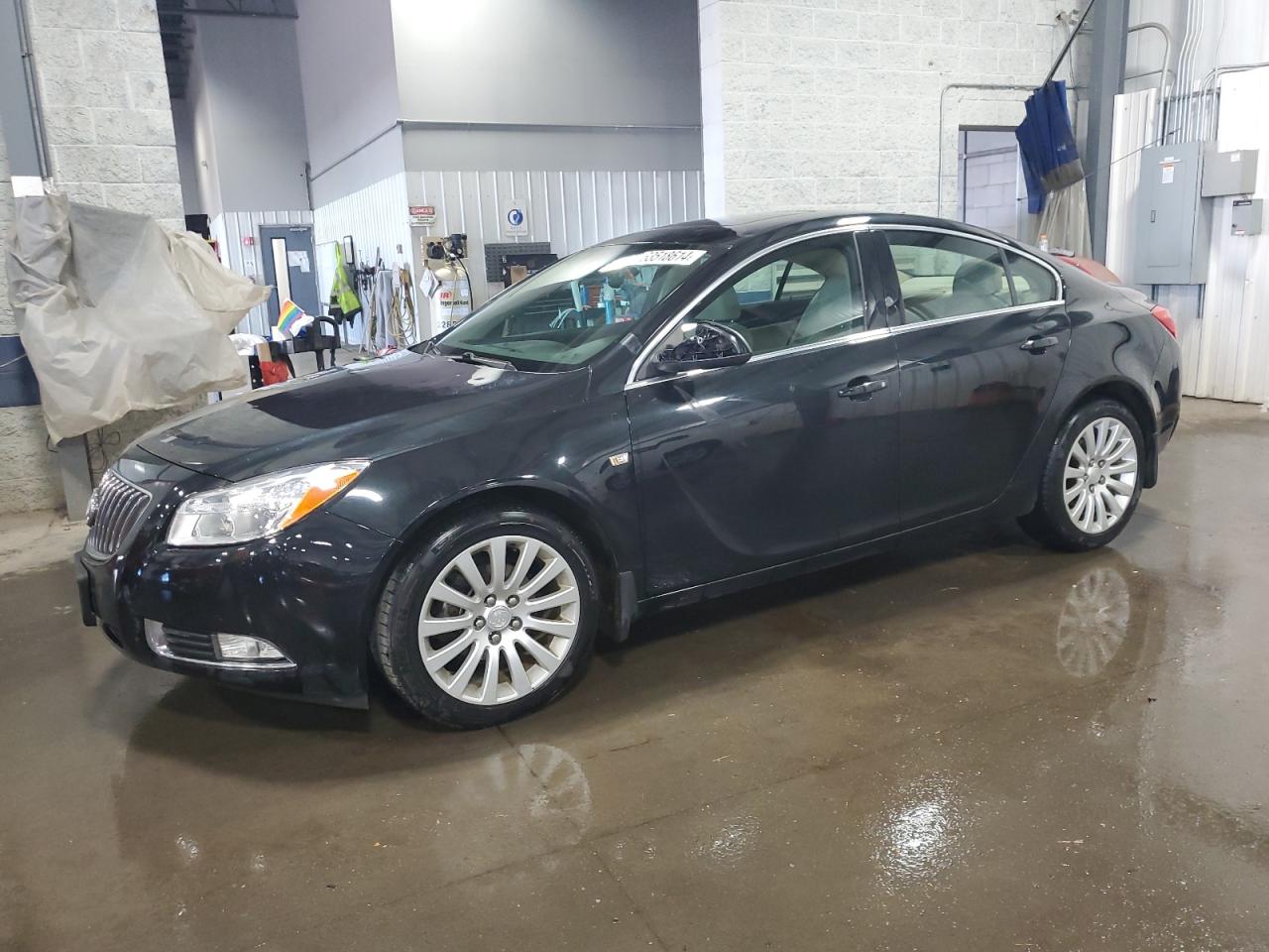 BUICK REGAL CXL 2011