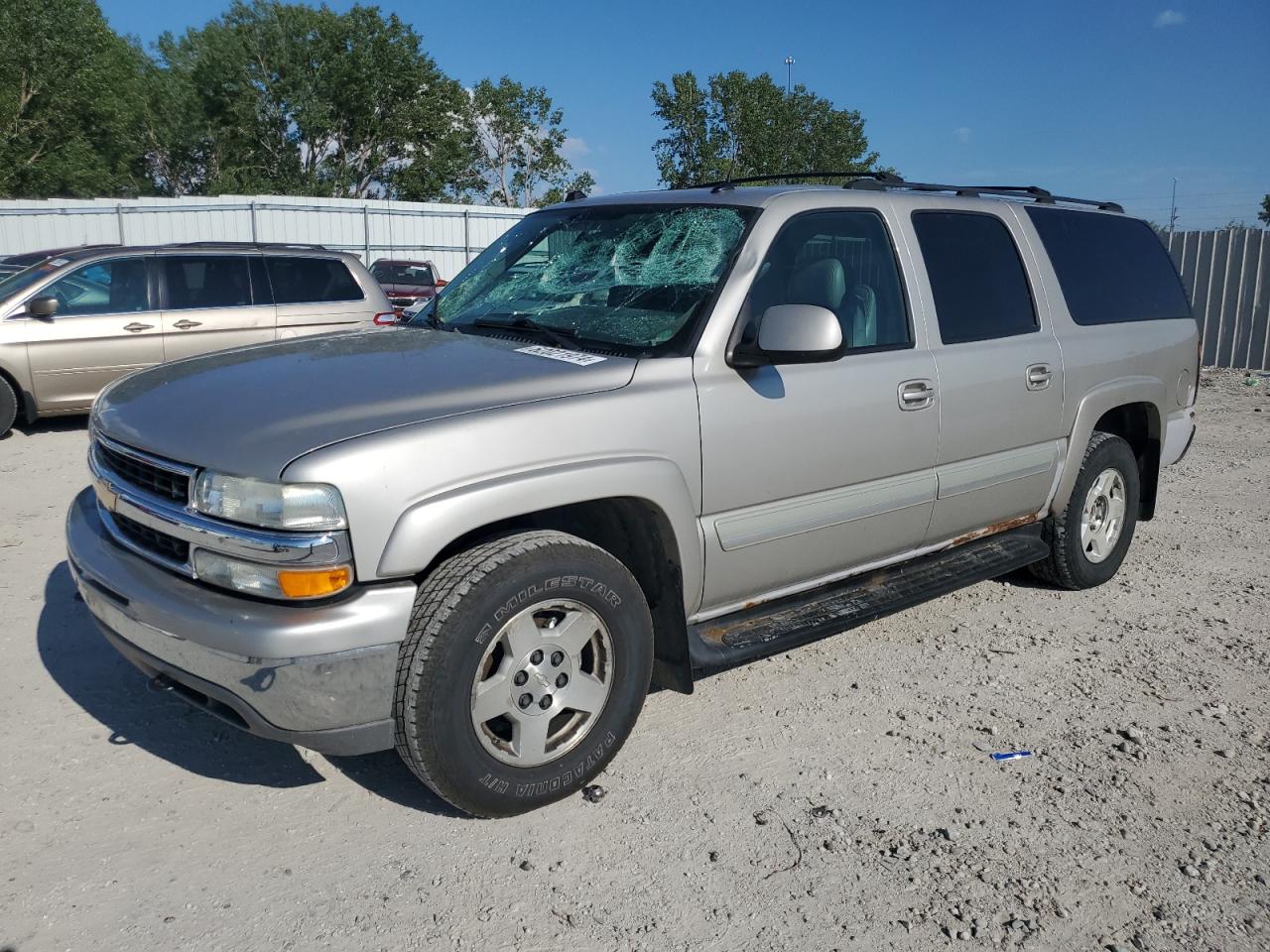 CHEVROLET SUBURBAN K 2004