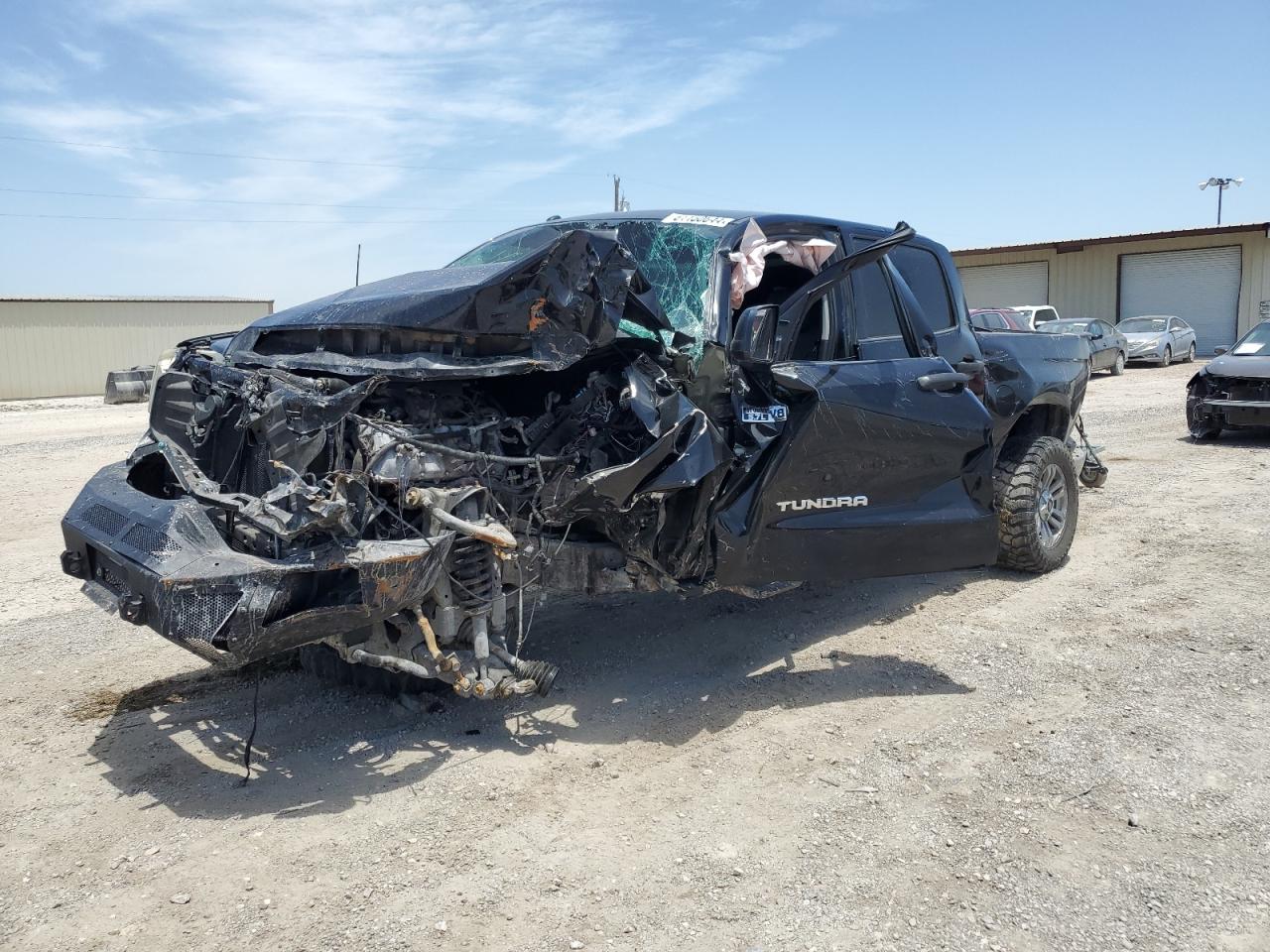 TOYOTA TUNDRA CRE 2014