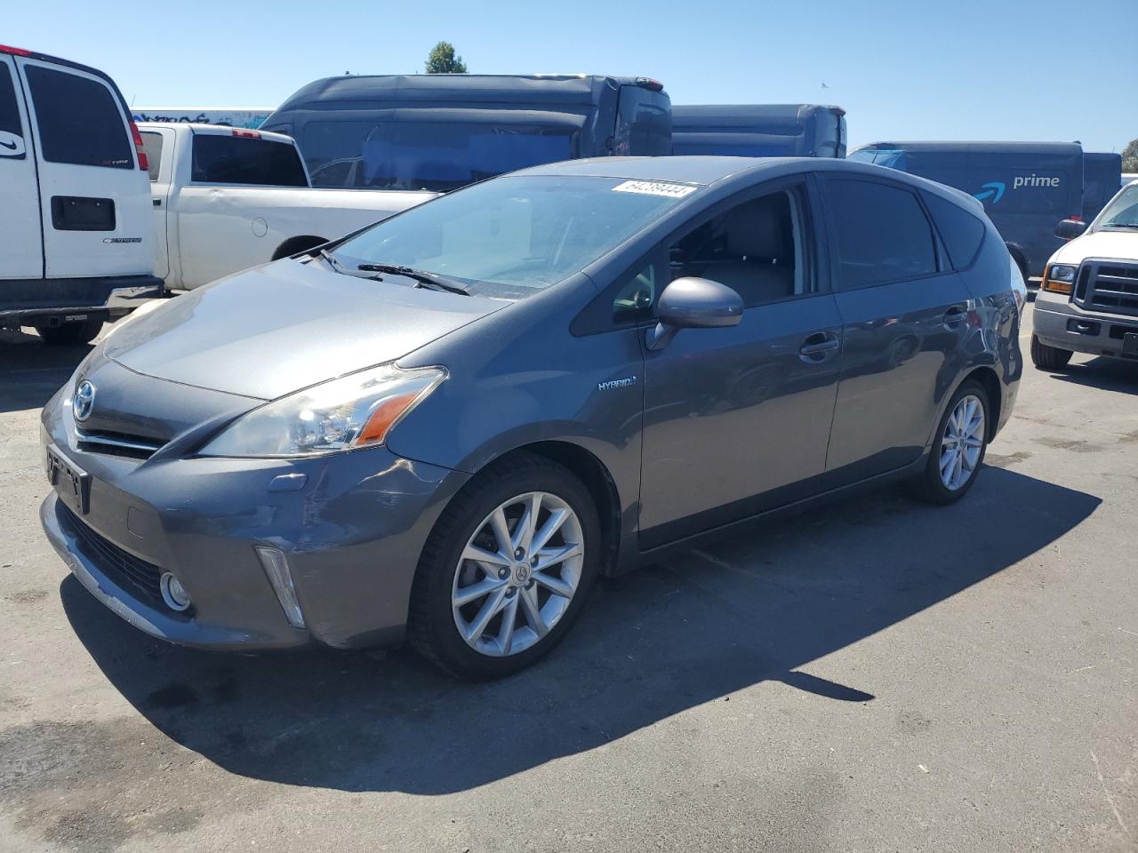 TOYOTA PRIUS V 2012