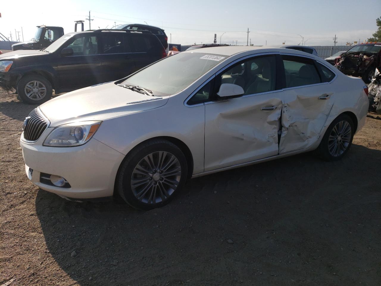 BUICK VERANO 2012
