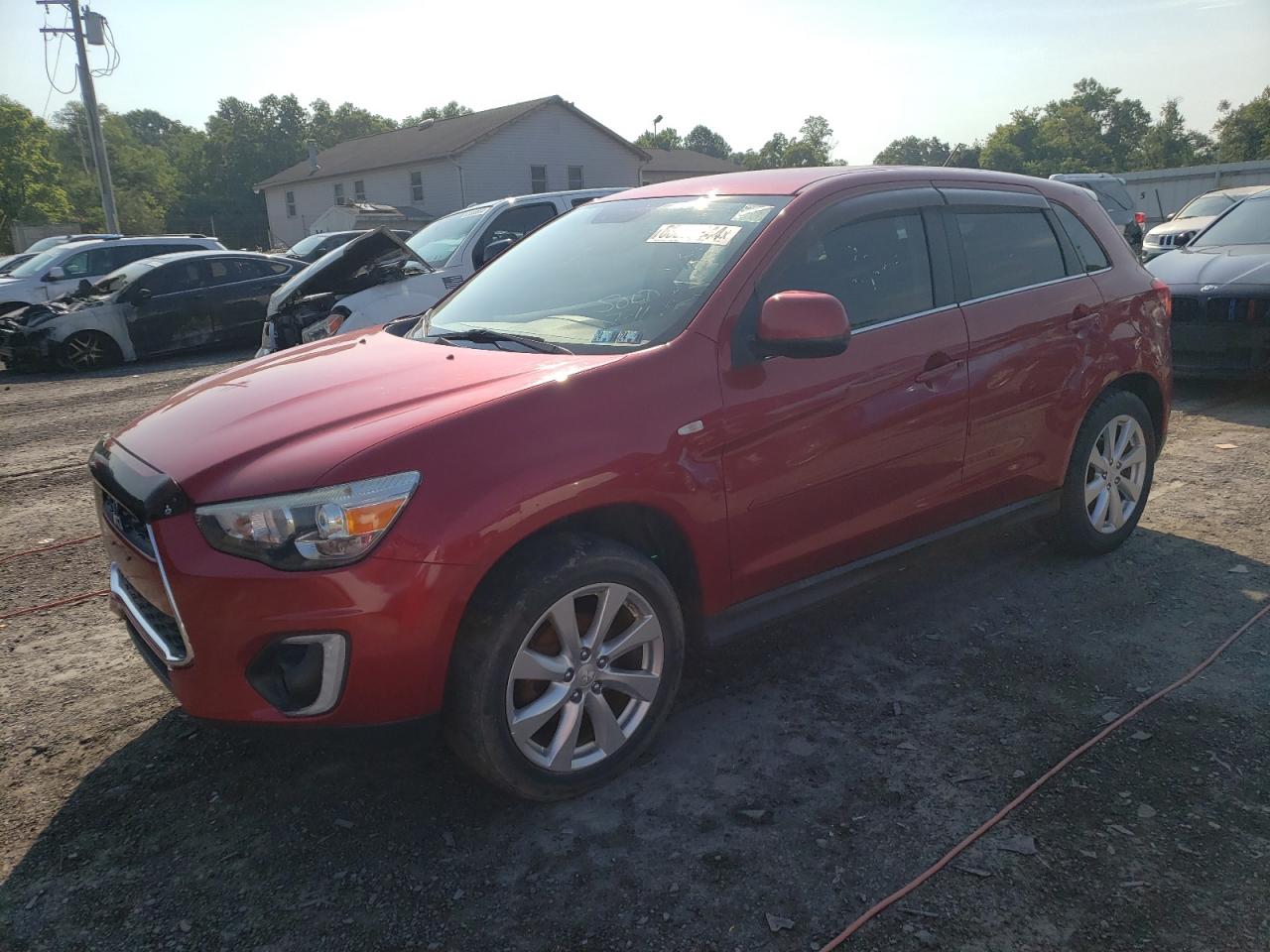 MITSUBISHI OUTLANDER 2015