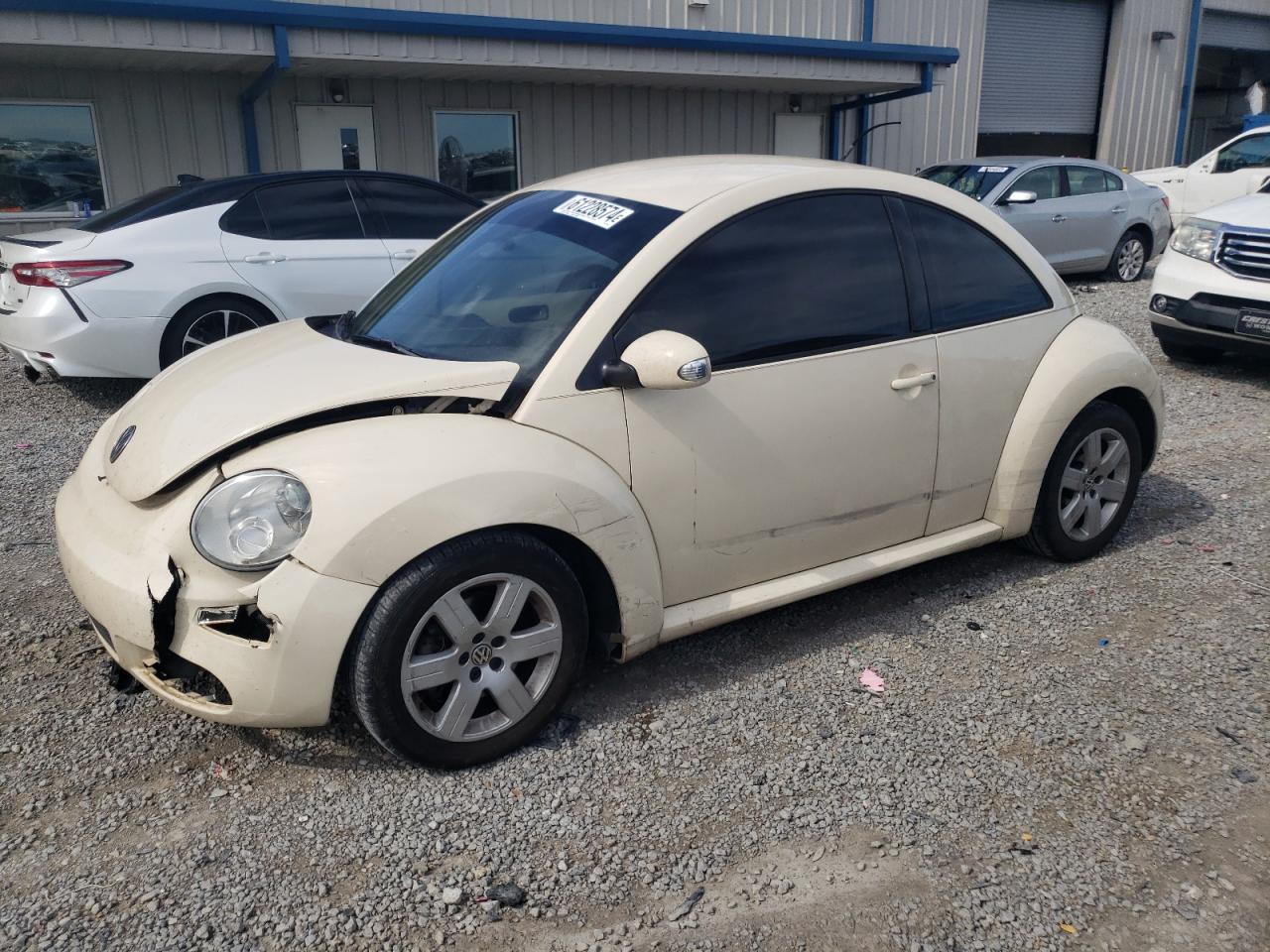 VOLKSWAGEN NEW BEETLE 2007