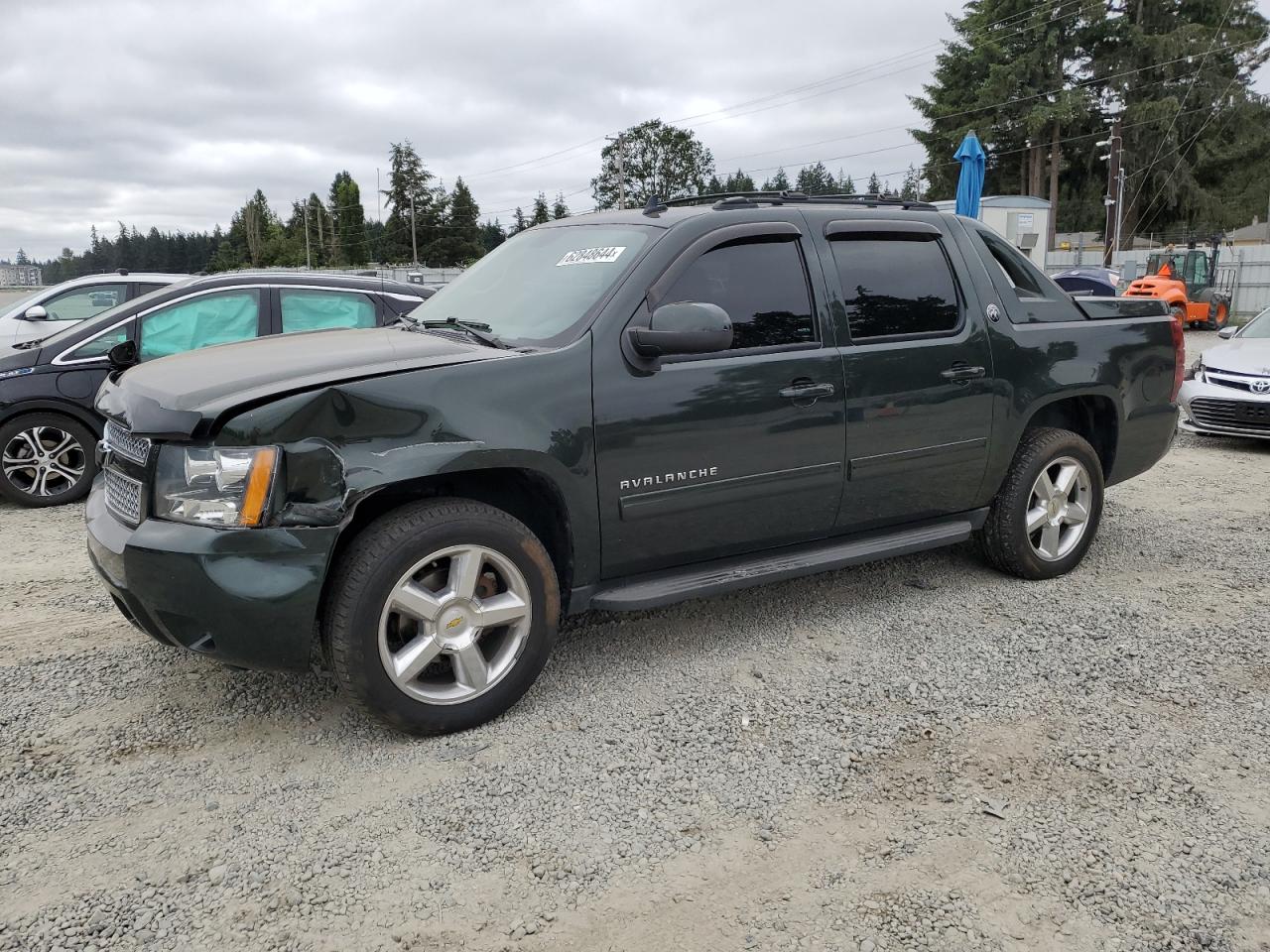 CHEVROLET AVALANCHE 2013
