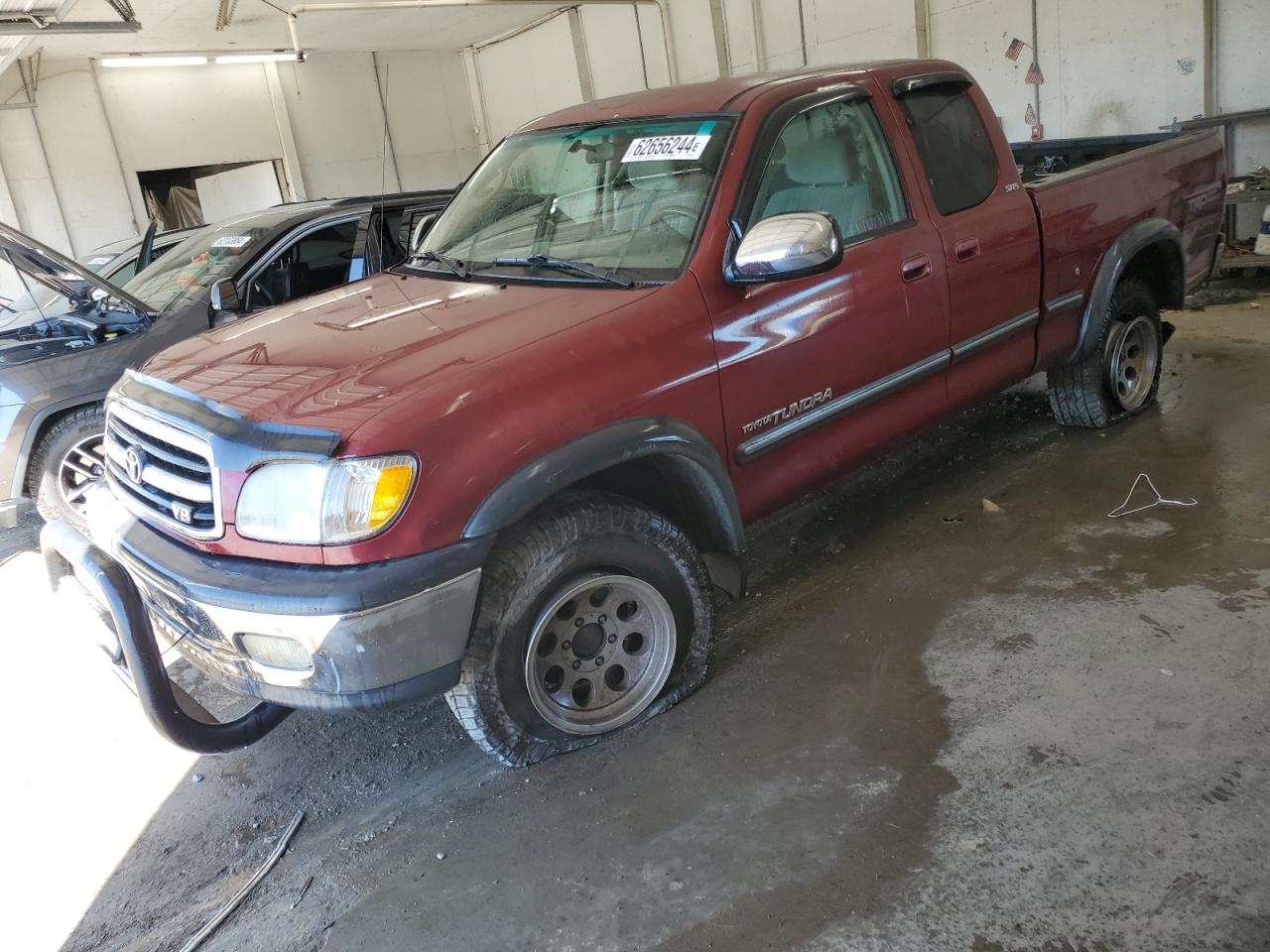 TOYOTA TUNDRA ACC 2002