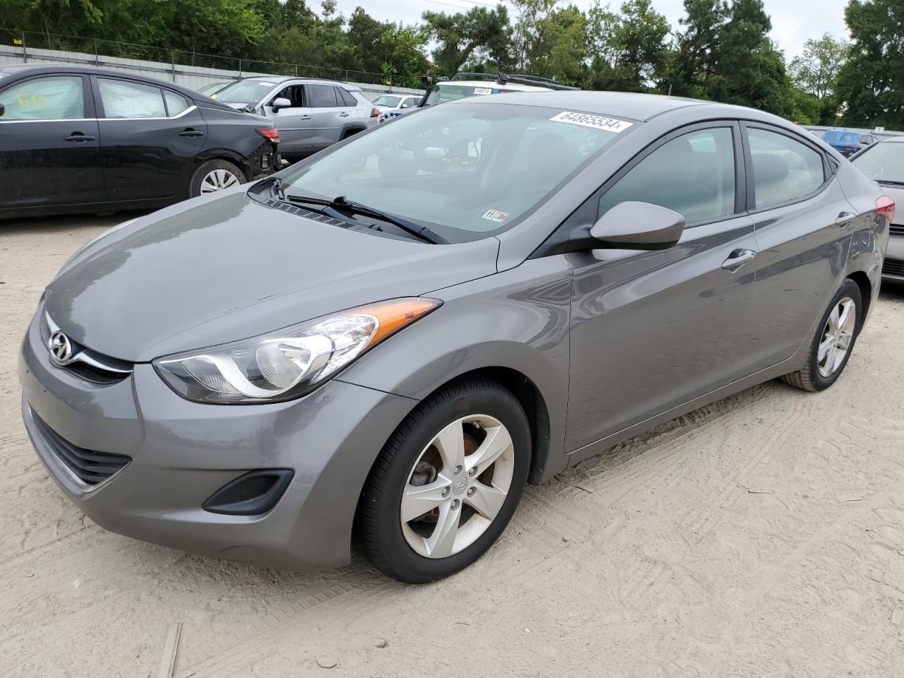HYUNDAI ELANTRA GL 2013
