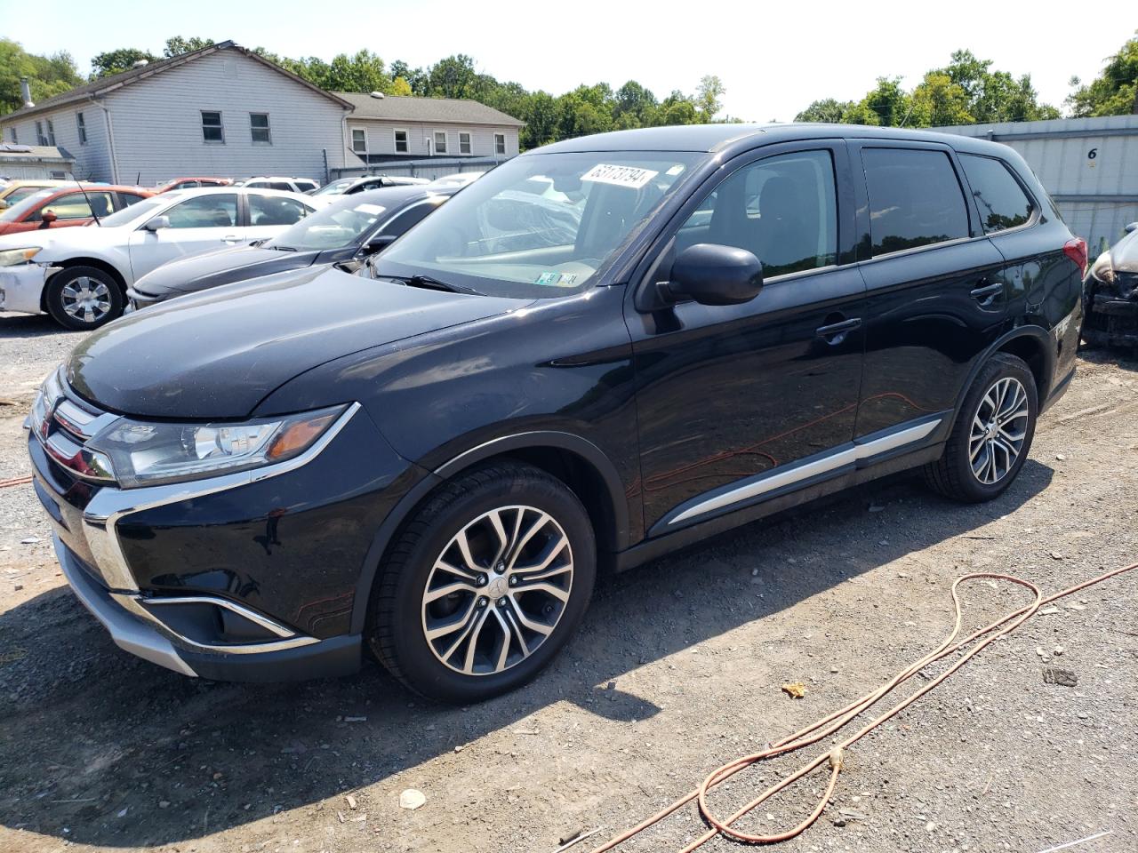MITSUBISHI OUTLANDER 2016
