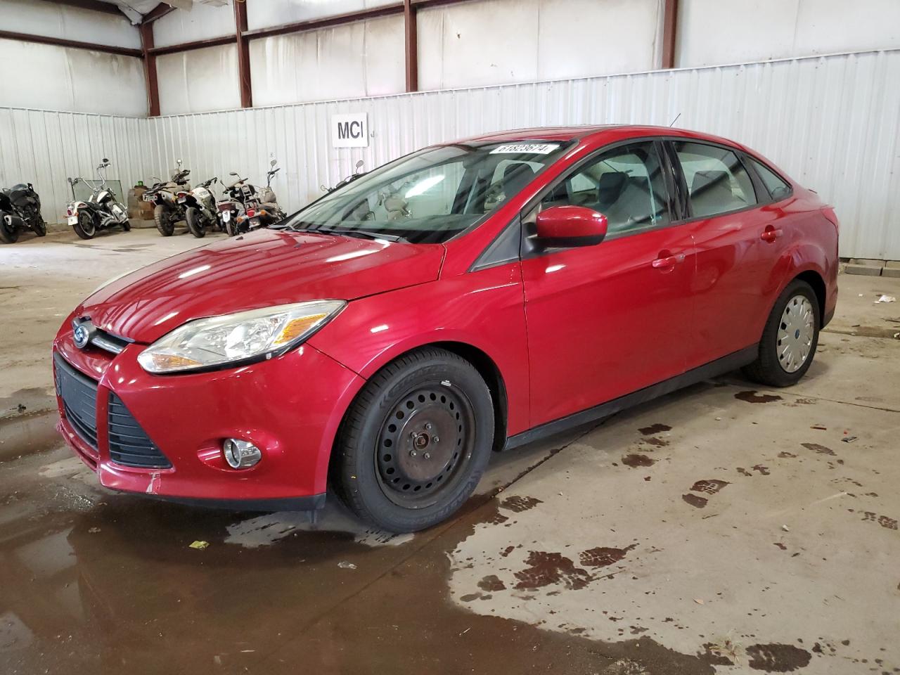 FORD FOCUS SE 2012