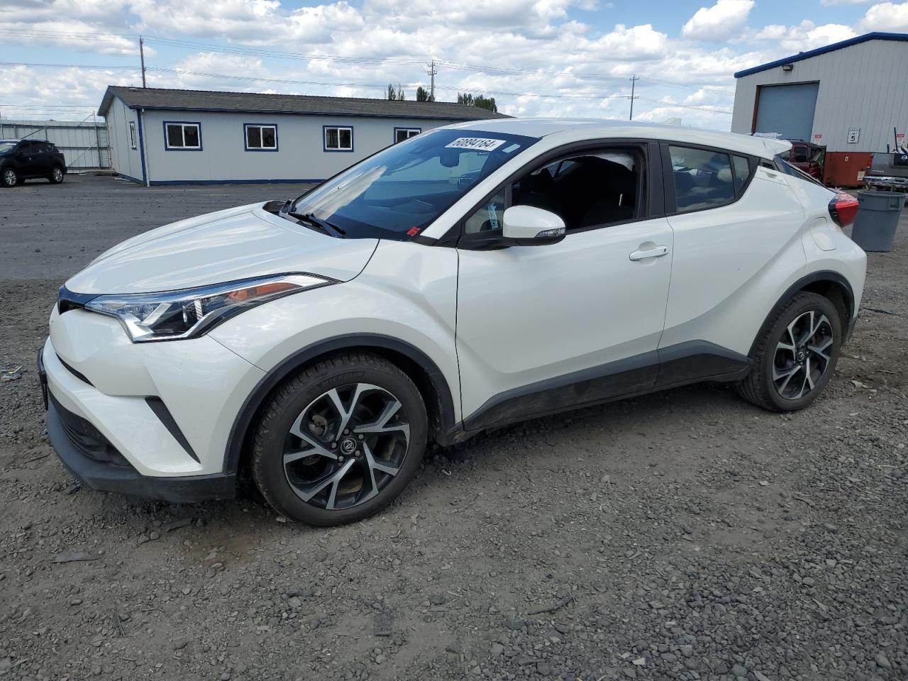 TOYOTA C-HR XLE 2018