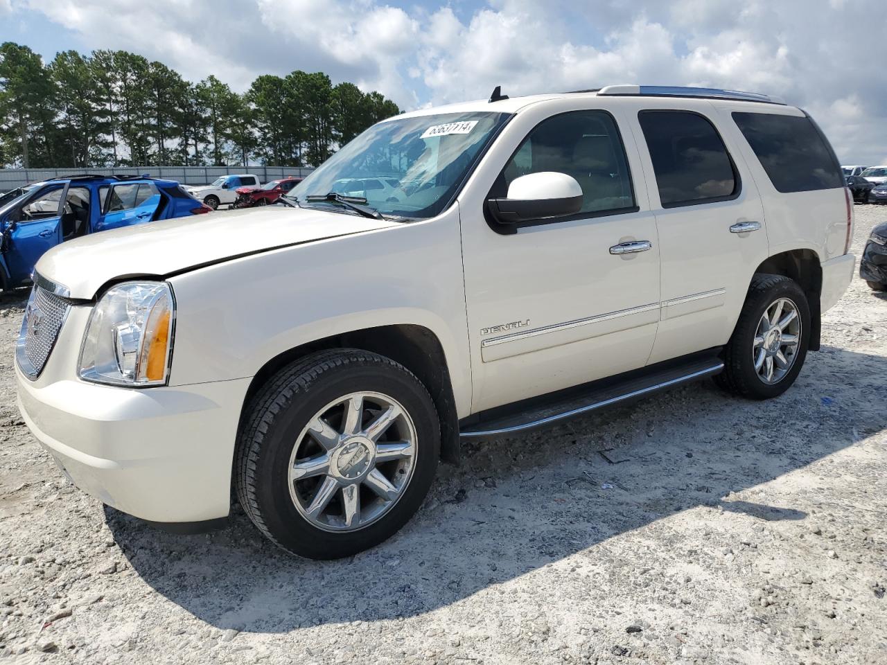 GMC YUKON DENA 2013