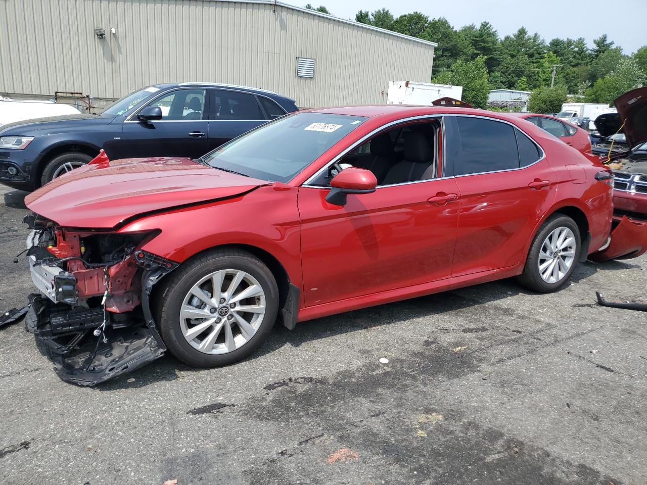 TOYOTA CAMRY LE 2024