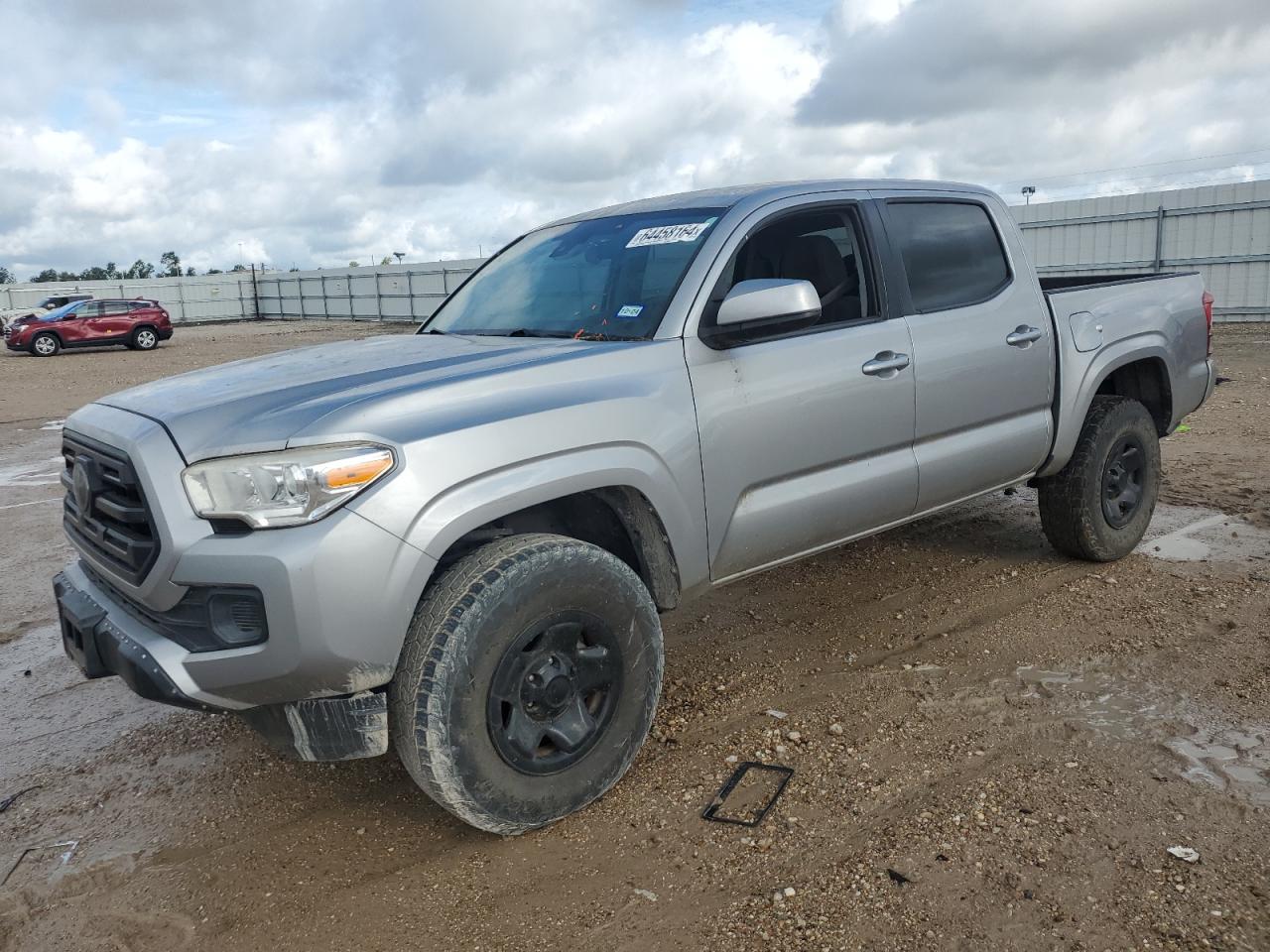 TOYOTA TACOMA DOU 2019