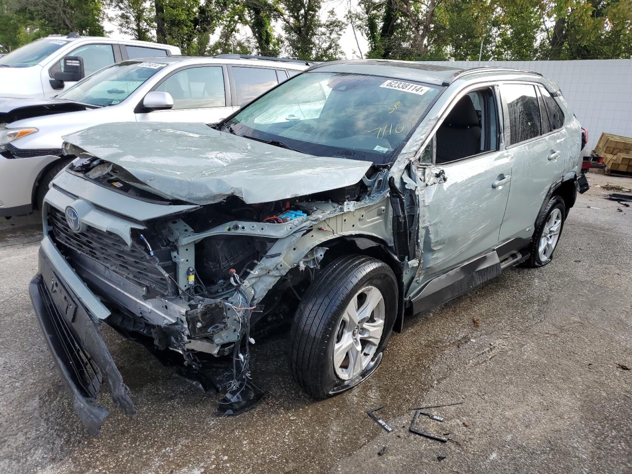 TOYOTA RAV4 XLE 2020