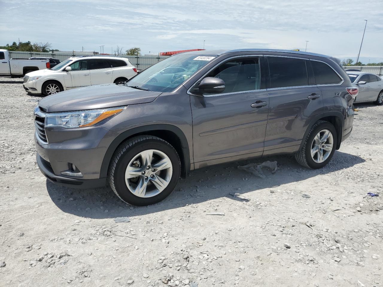 TOYOTA HIGHLANDER 2015