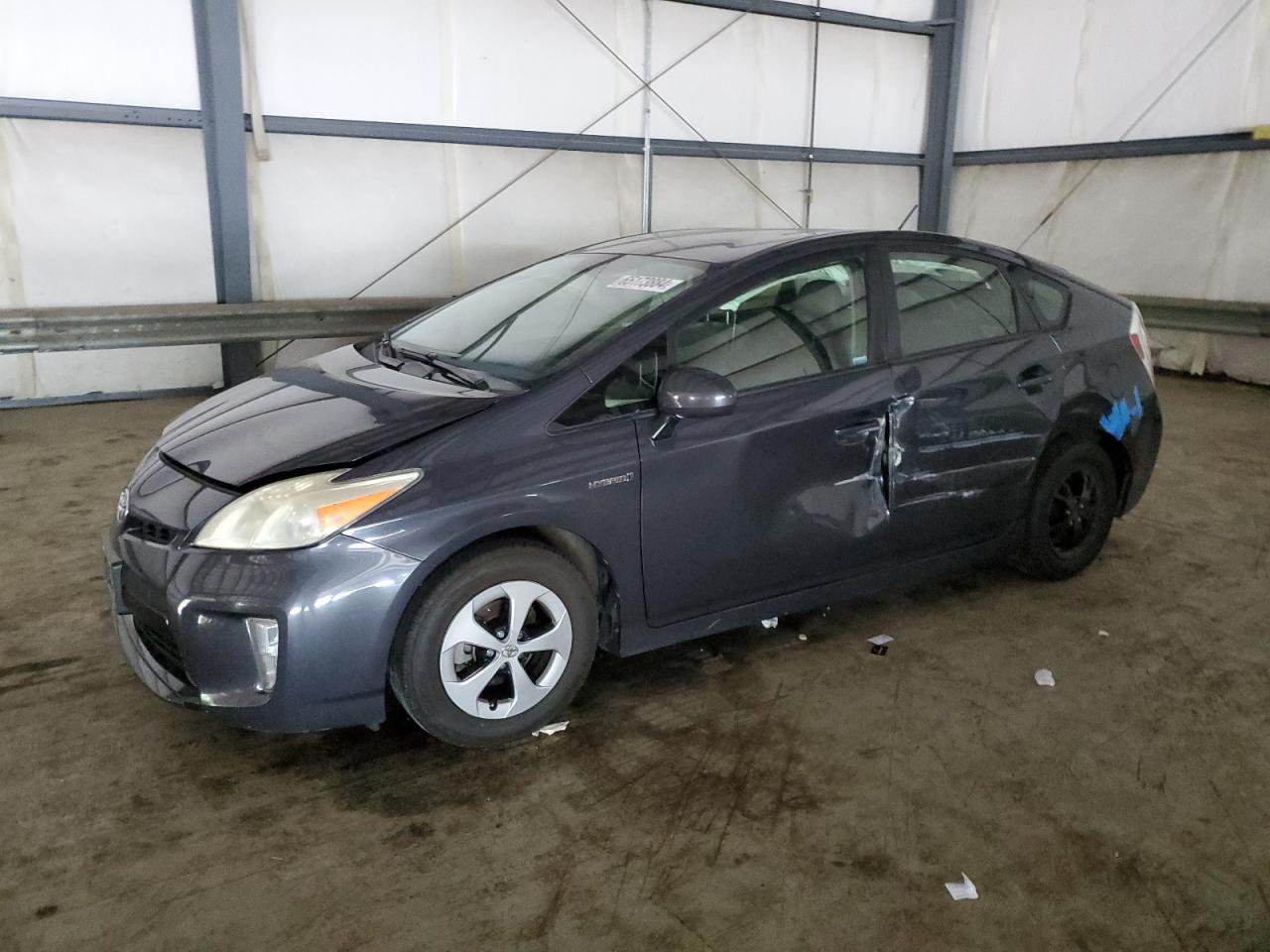 TOYOTA PRIUS 2014