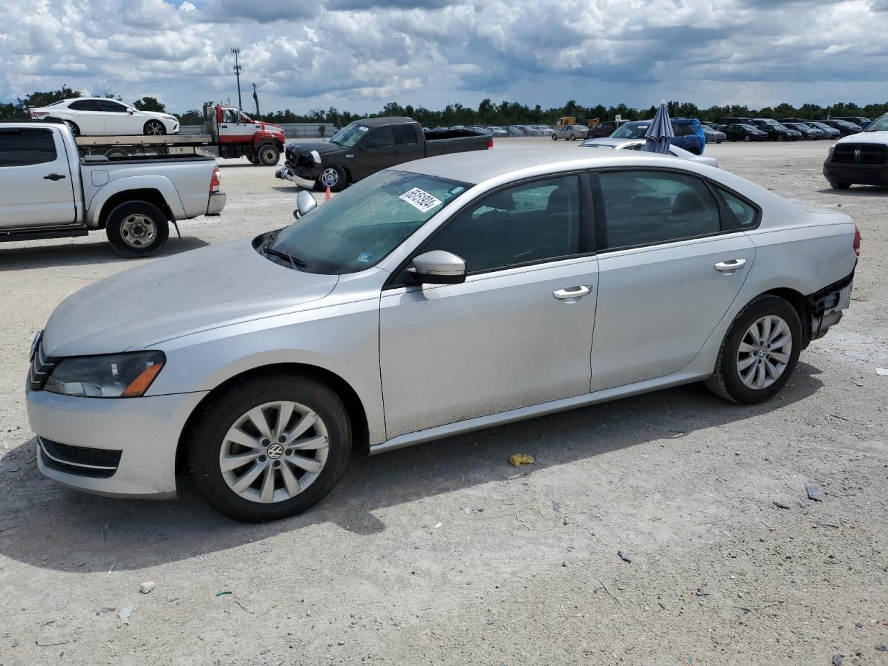 VOLKSWAGEN PASSAT S 2015