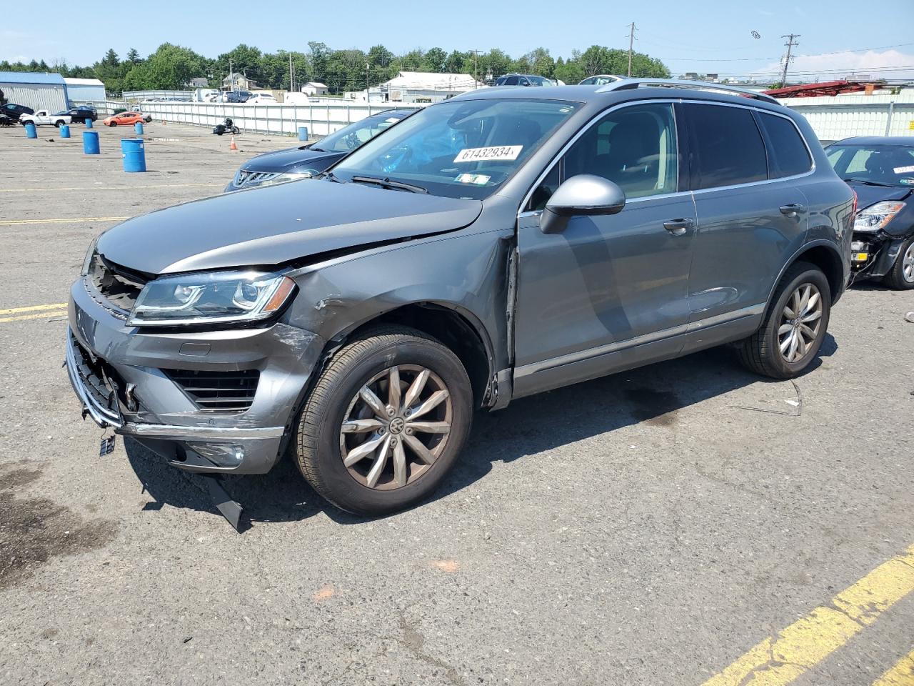 VOLKSWAGEN TOUAREG SP 2016