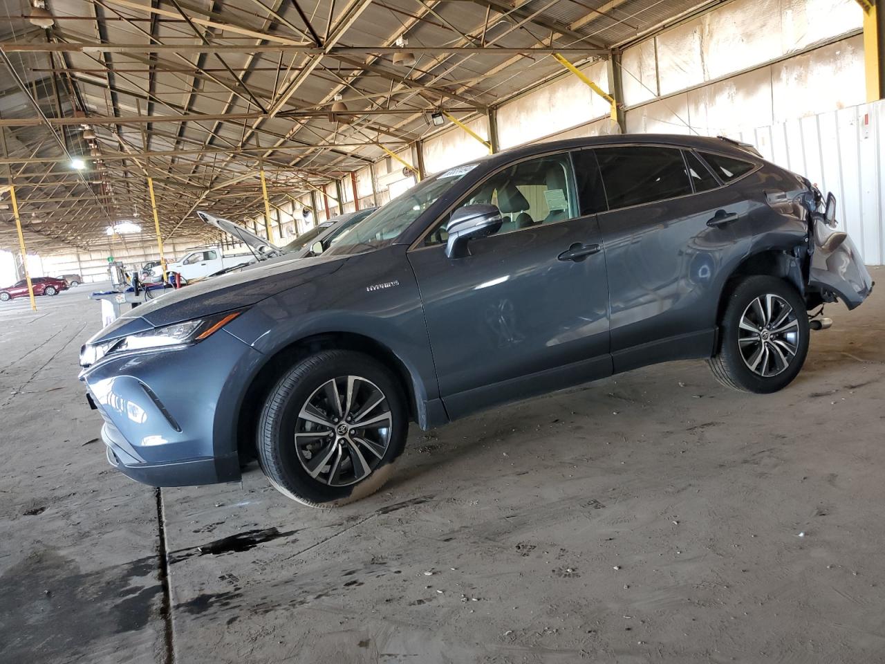 TOYOTA VENZA LE 2021