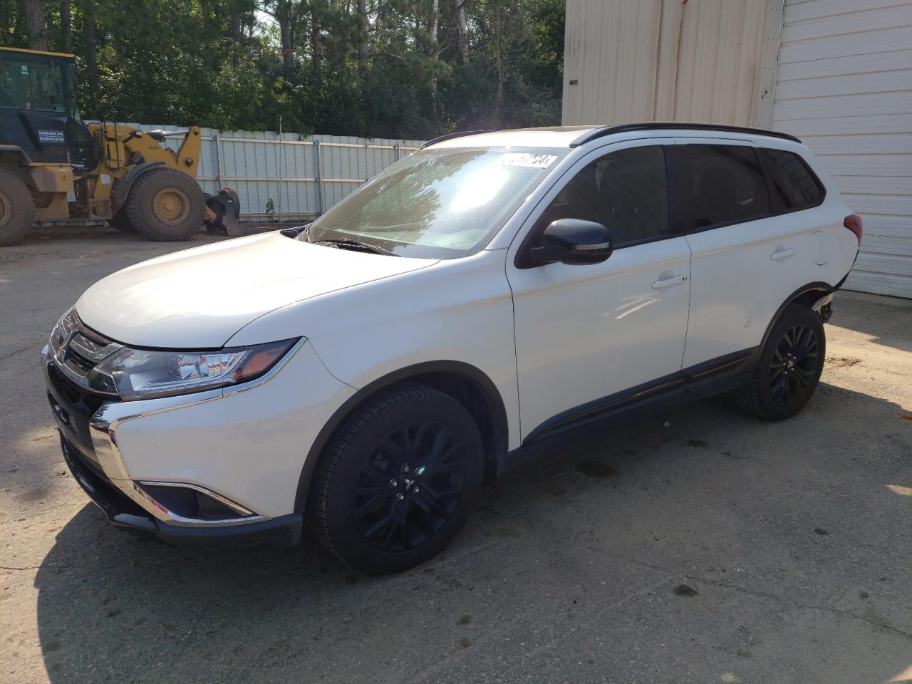 MITSUBISHI OUTLANDER 2018