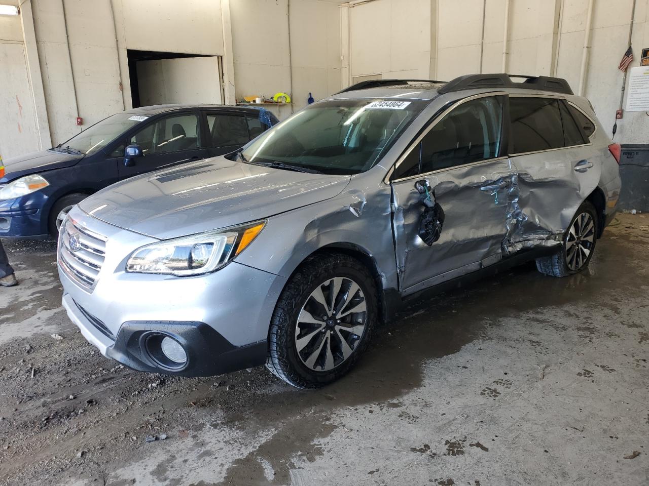 SUBARU OUTBACK 2. 2015
