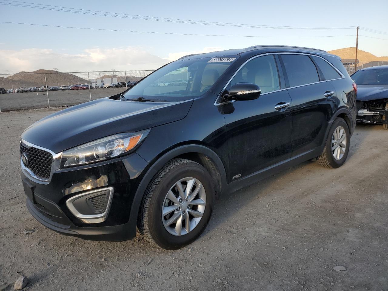 KIA SORENTO LX 2017