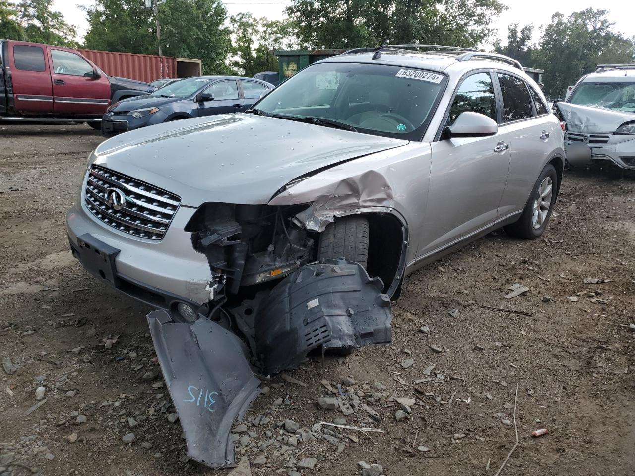 INFINITI FX35 2005