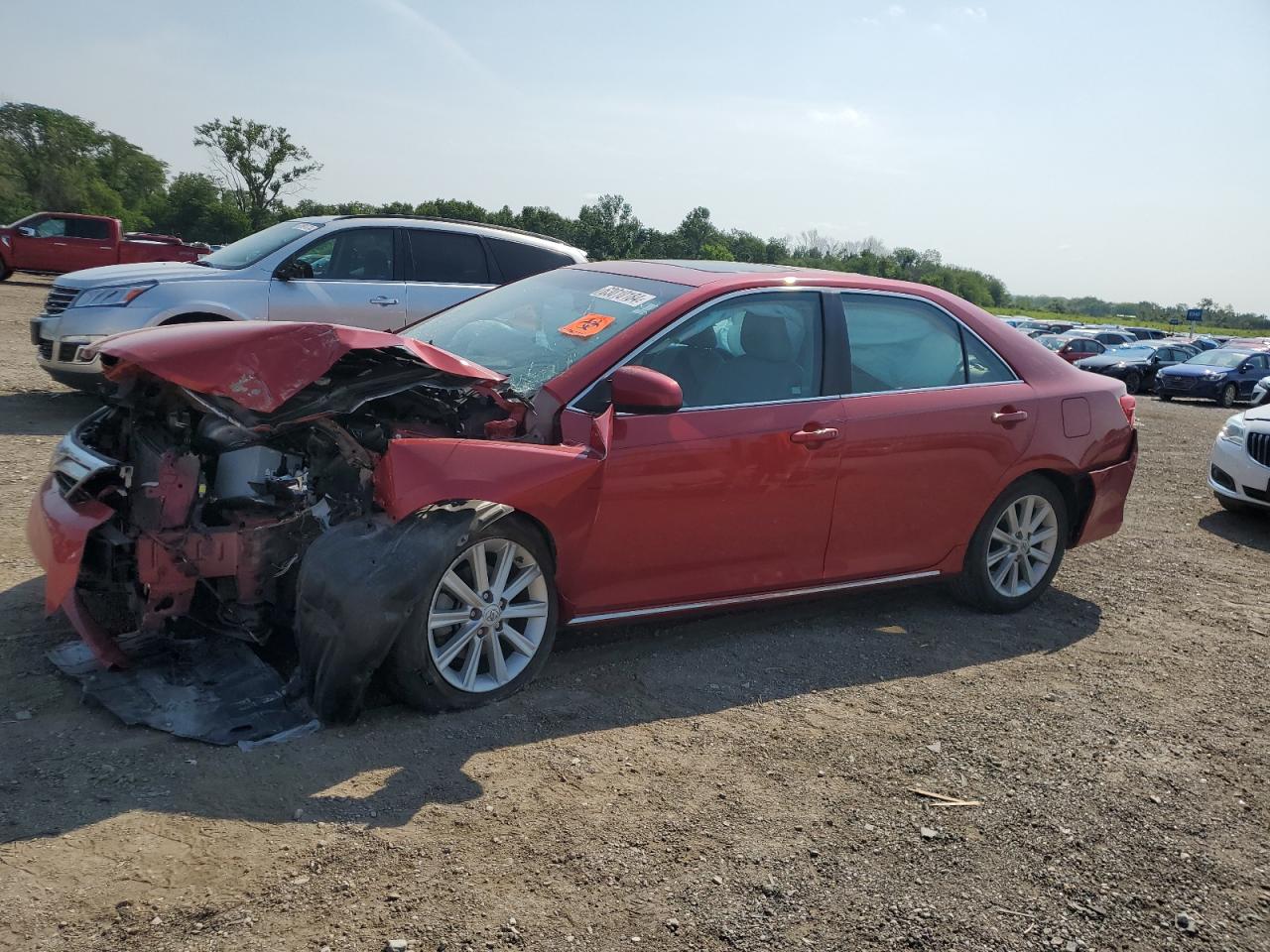 TOYOTA CAMRY 2012