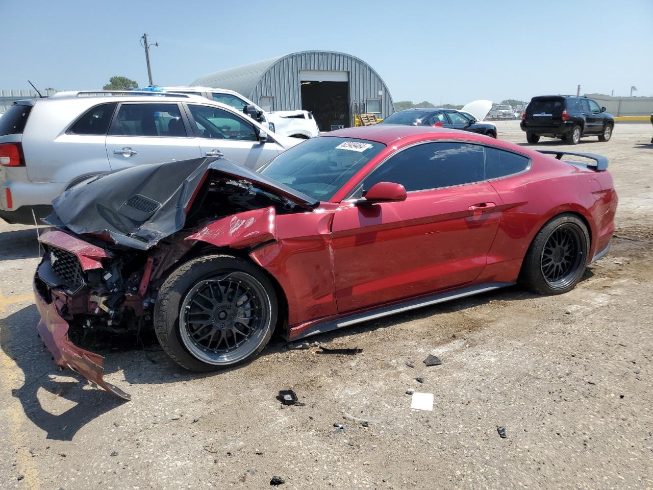 FORD MUSTANG 2020