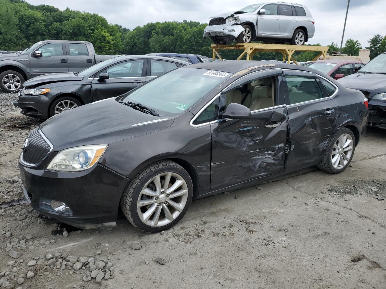 BUICK VERANO 2013