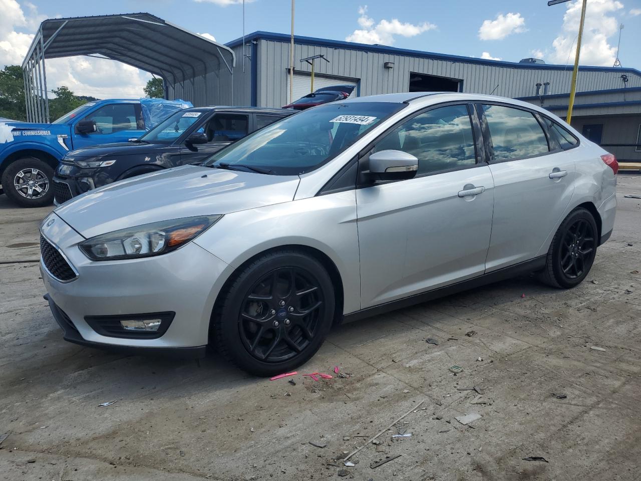 FORD FOCUS SE 2016