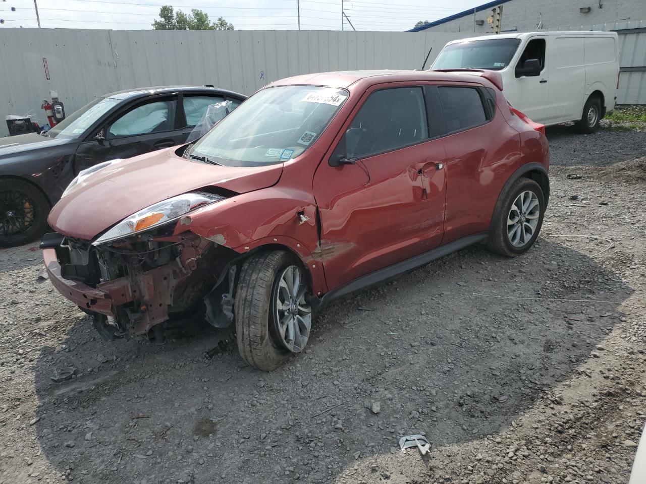 NISSAN JUKE 2013