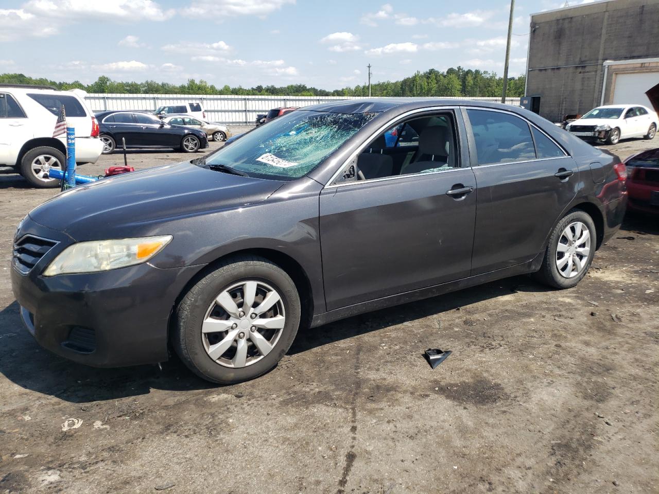 TOYOTA CAMRY BASE 2010