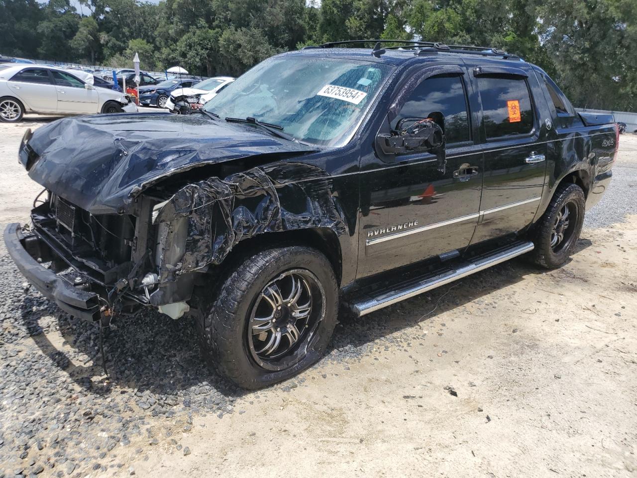 CHEVROLET AVALANCHE 2013