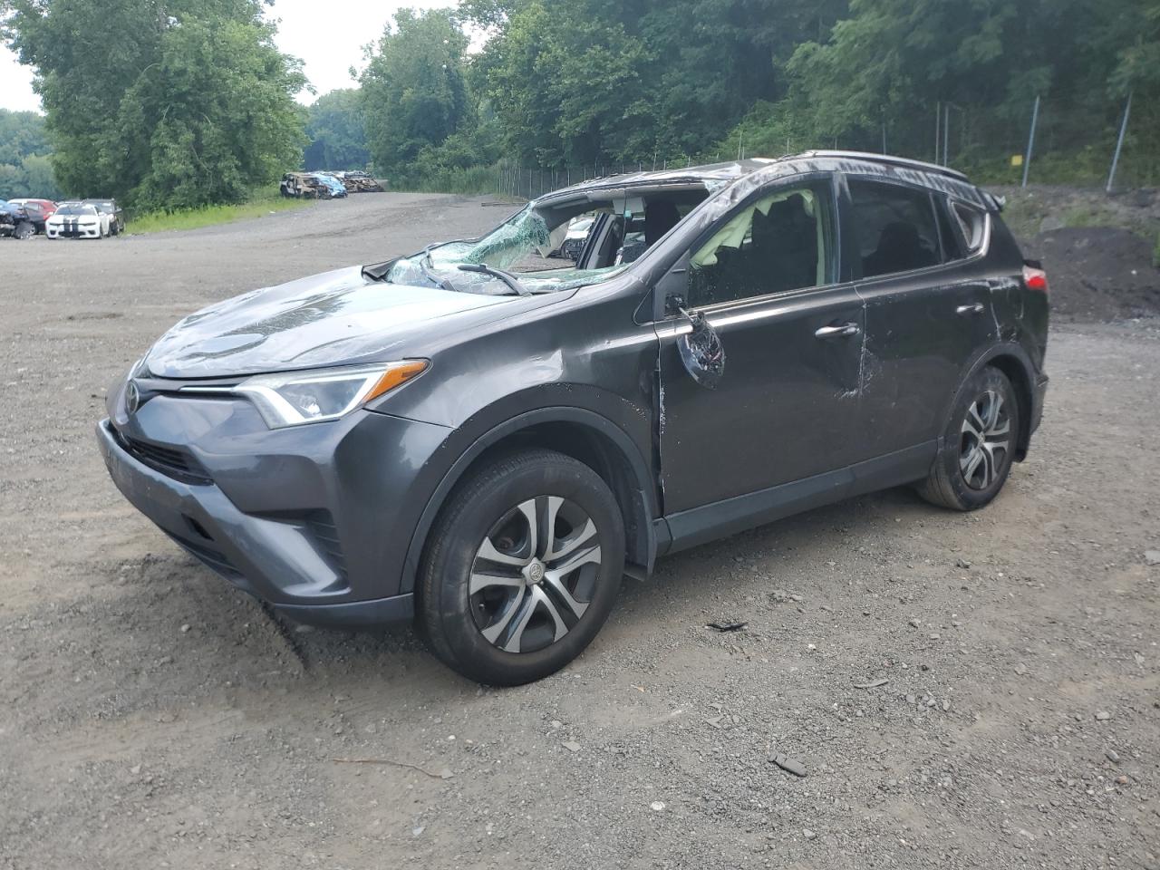 TOYOTA RAV4 LE 2017