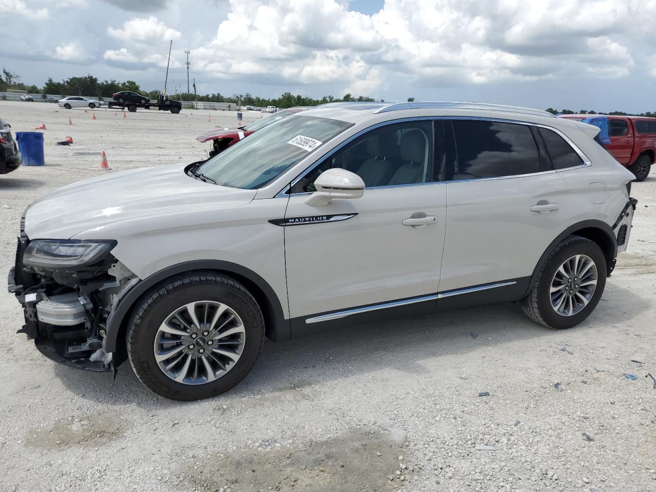 LINCOLN NAUTILUS R 2023