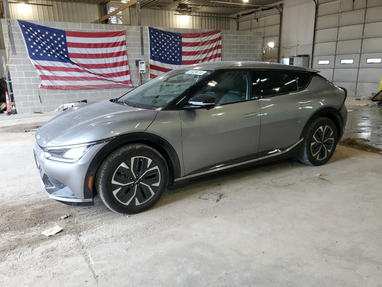 KIA EV6 LIGHT 2023