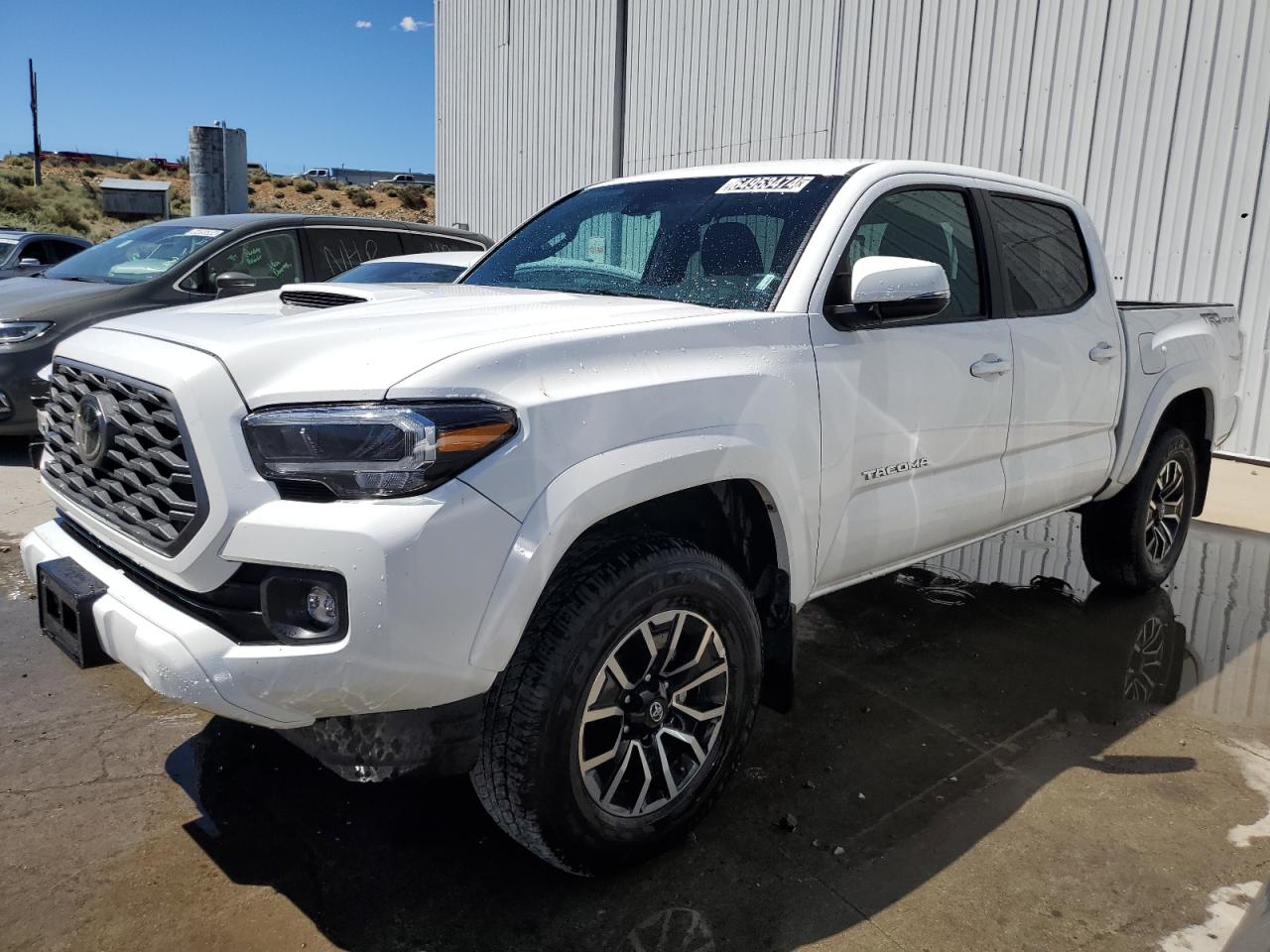 TOYOTA TACOMA DOU 2023